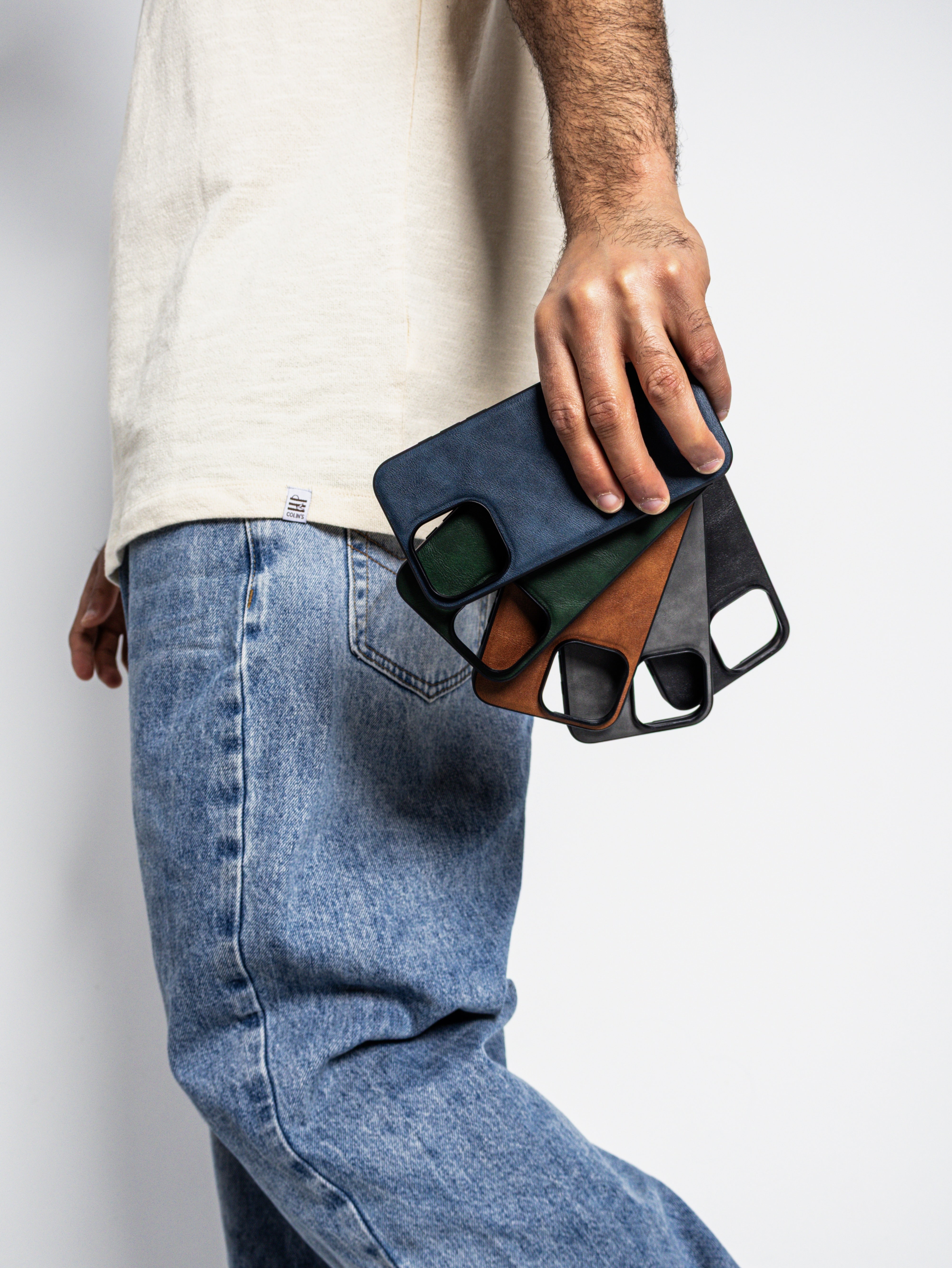 IZONE Slim Leather Case - Jet Black