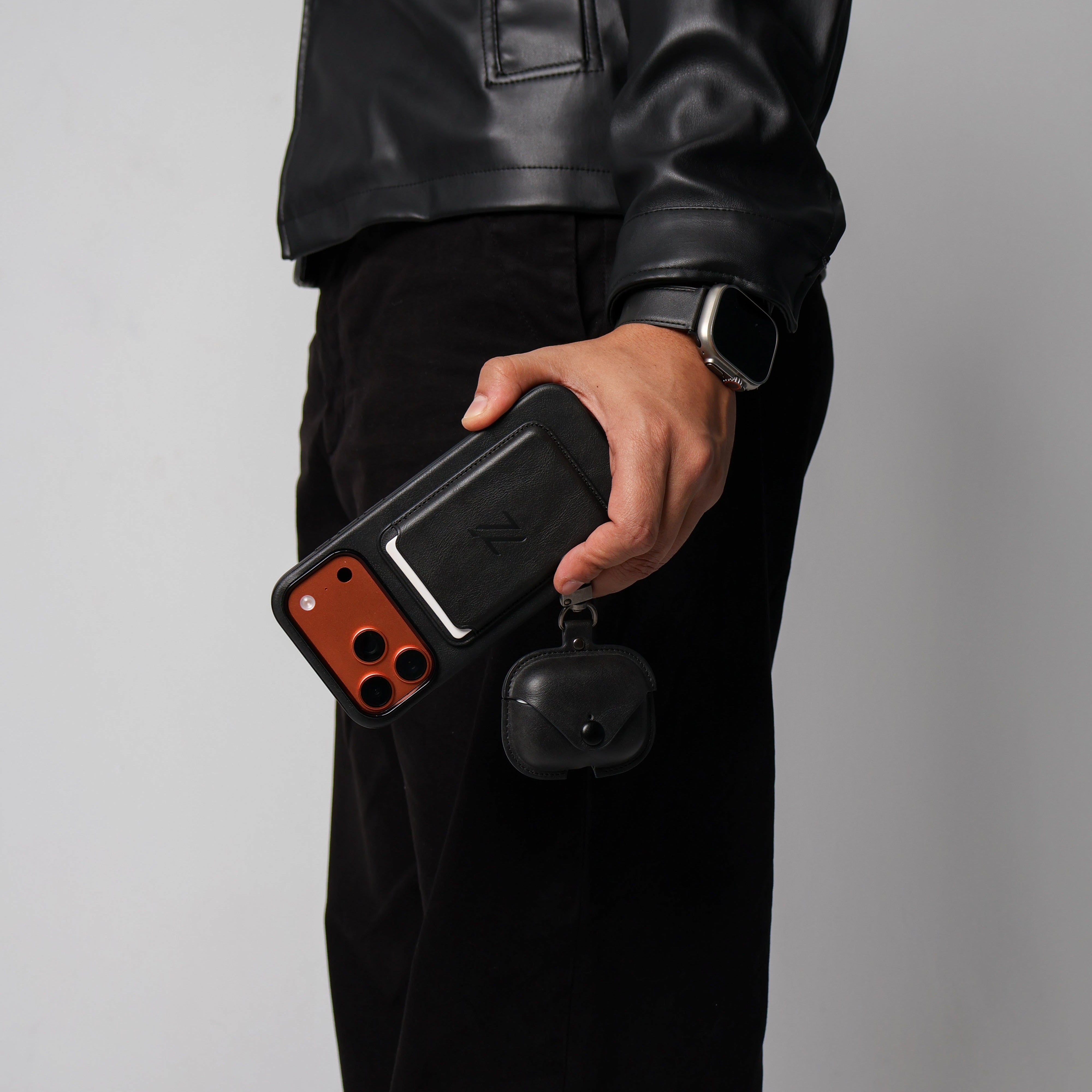 IZONE Full Leather Set - Jet Black